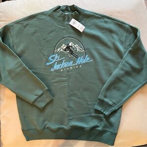 NWT Abercrombie & Fitch Sweatshirt